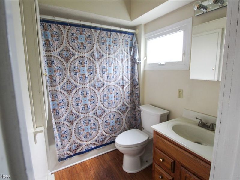 543 W Maple Street , North Canton, OH 44720 Photo 13