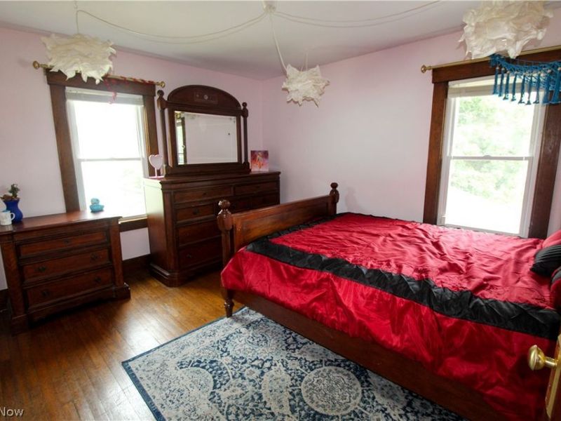 543 W Maple Street , North Canton, OH 44720 Photo 20