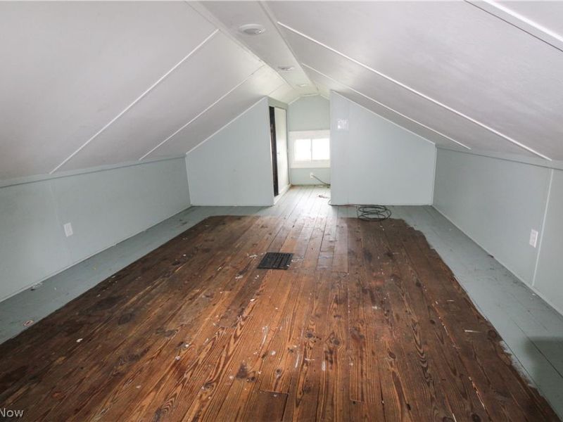 543 W Maple Street , North Canton, OH 44720 Photo 24