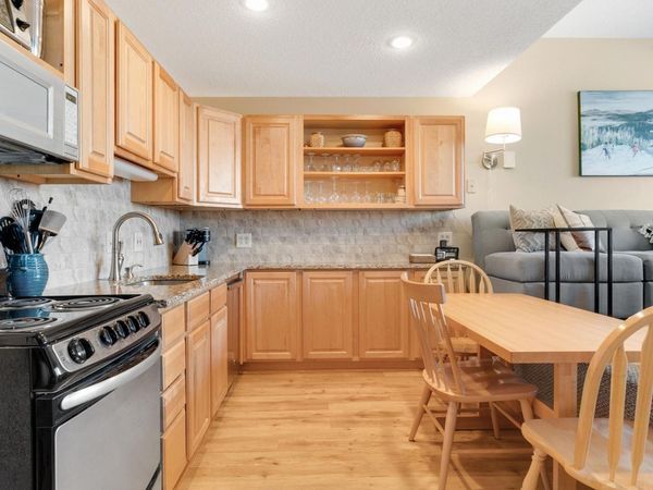 8 Sunrise Drive , Unit A123, Newry, ME 04261