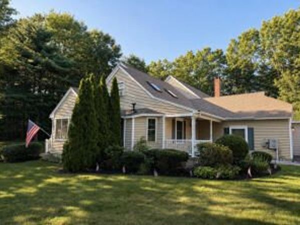 6 Sterling Drive, Unit 6, Kennebunk, ME 04043