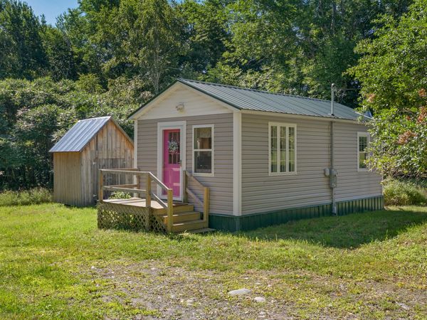 272 Bacon Road , Mercer, ME 04957