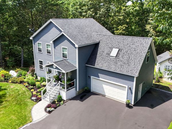 1 Otter Run Road, Freeport, ME 04032
