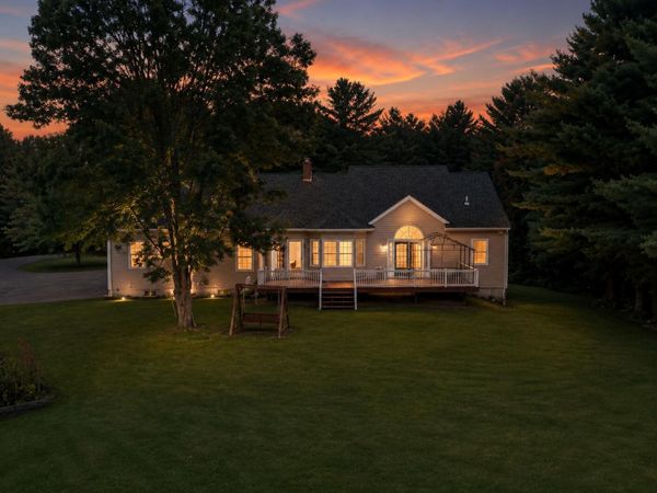 78 Sunset Boulevard, Turner, ME 04282