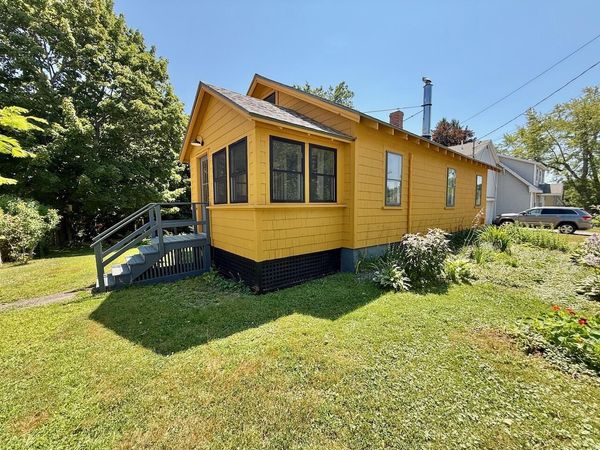 1 Vickery Street , Augusta, ME 04330