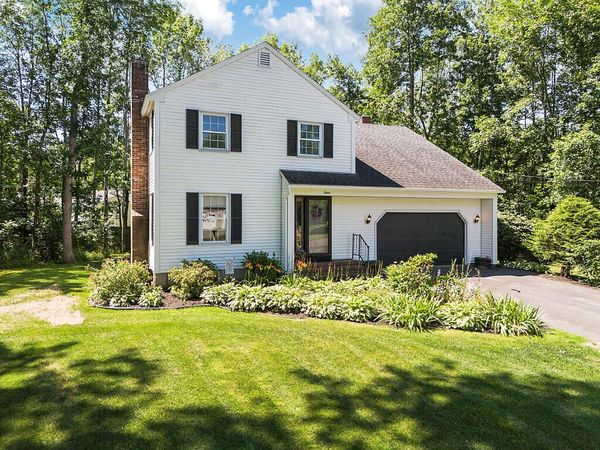 12 Primrose Street , Winslow, ME 04901