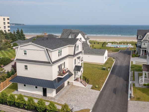 2 Schooner Way , Old Orchard Beach, ME 04064