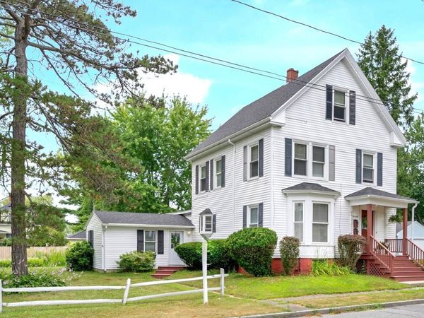 14 Devon Street , Portland, ME 04102