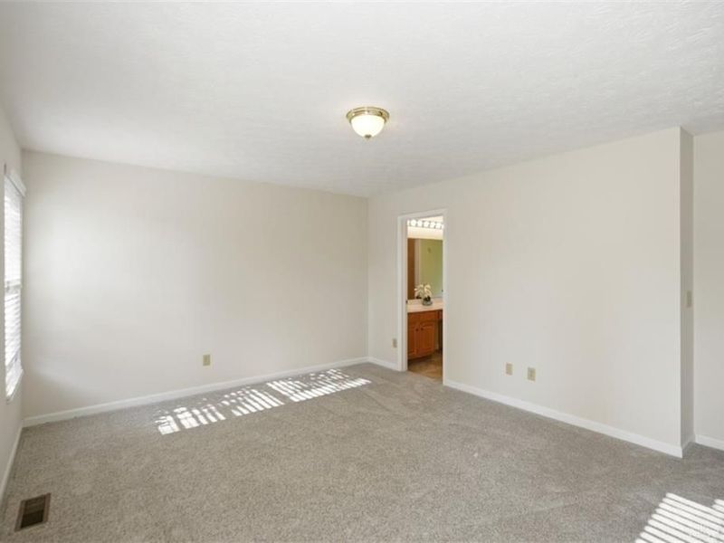 5632 Safari Drive, Liberty Township, OH 45044 Photo 19