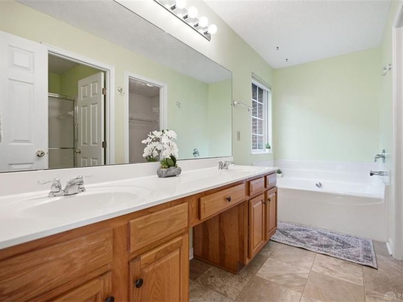 5632 Safari Drive, Liberty Township, OH 45044 Photo 22