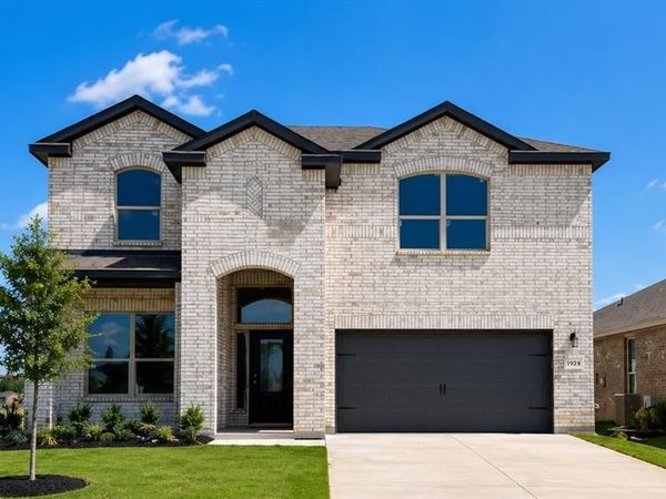1929 COOKES Lane, Cleburne, TX 76033