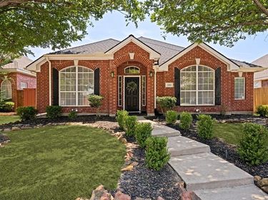 1343 Bent Tree Drive, Frisco, TX 75036