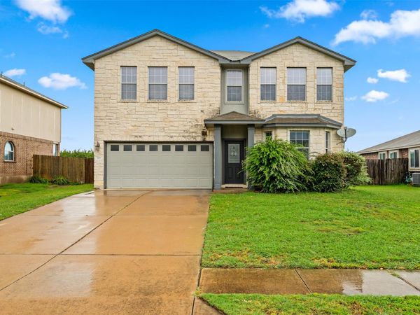919 Washburn DR , Leander, TX 78641