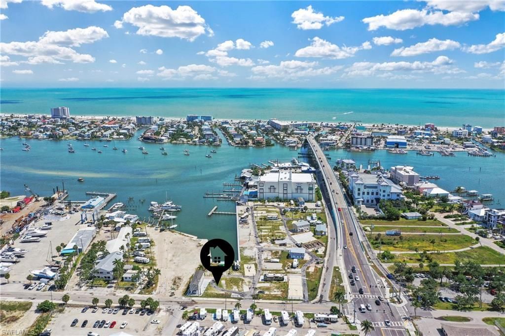 19281 #3 San Carlos Blvd, Fort Myers Beach, FL 33931 Photo