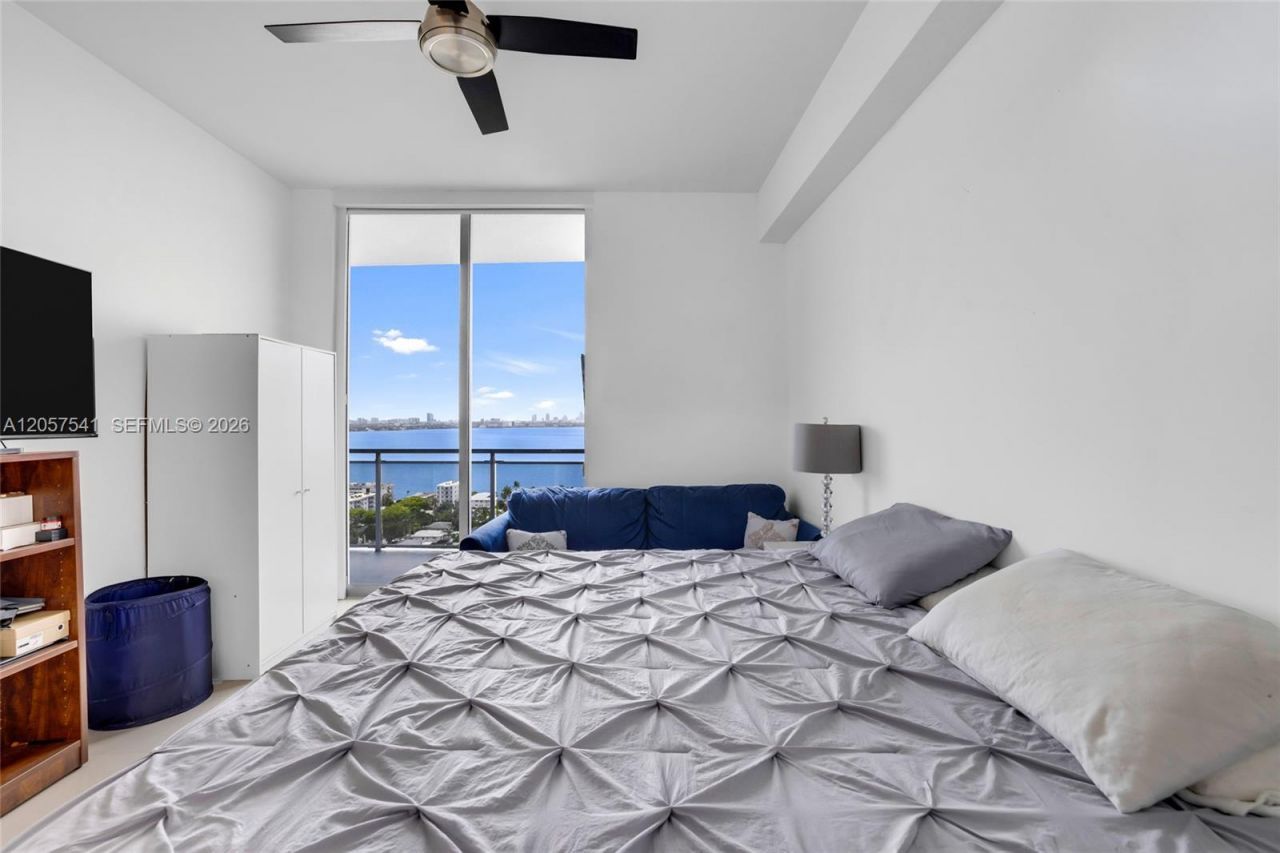 7901 Hispanola Ave , Unit 2006, North Bay Village, FL 33141 Photo