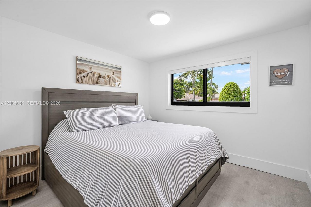 2153 Imperial Point Dr, Fort Lauderdale, FL 33308 Photo