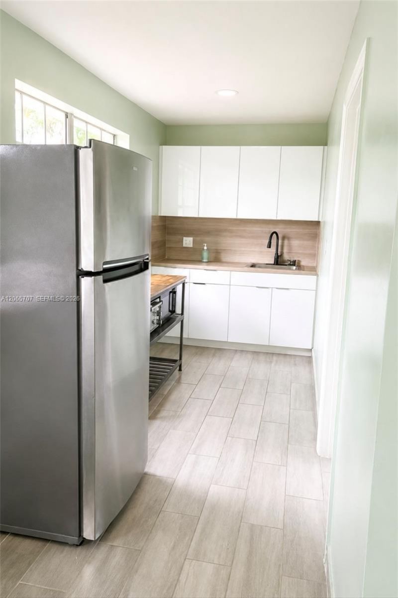 359 W 12th St, Unit 3, Hialeah, FL 33010 Photo