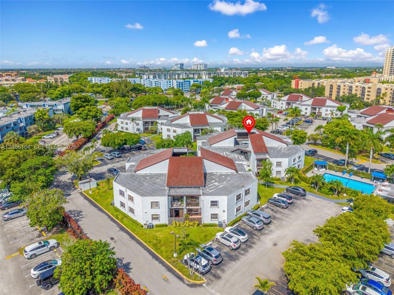 9405 Fontainebleau Blvd, Unit 112, Miami, FL 33172 Photo
