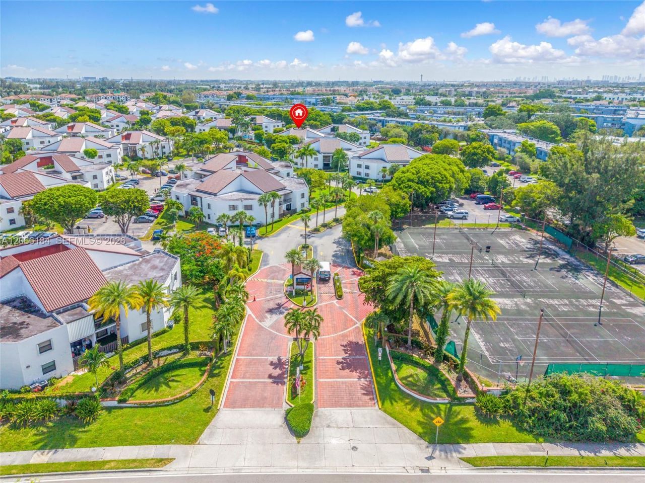 9405 Fontainebleau Blvd, Unit 112, Miami, FL 33172 Photo