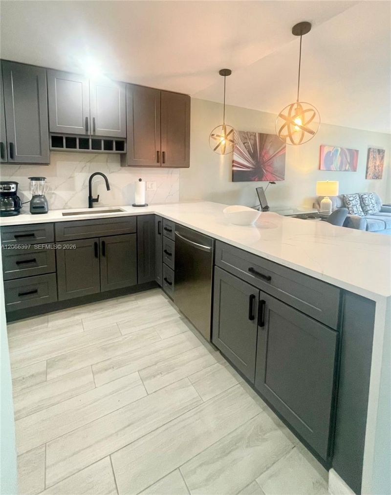 1800 N Andrews Ave , Unit 5D, Fort Lauderdale, FL 33311 Photo