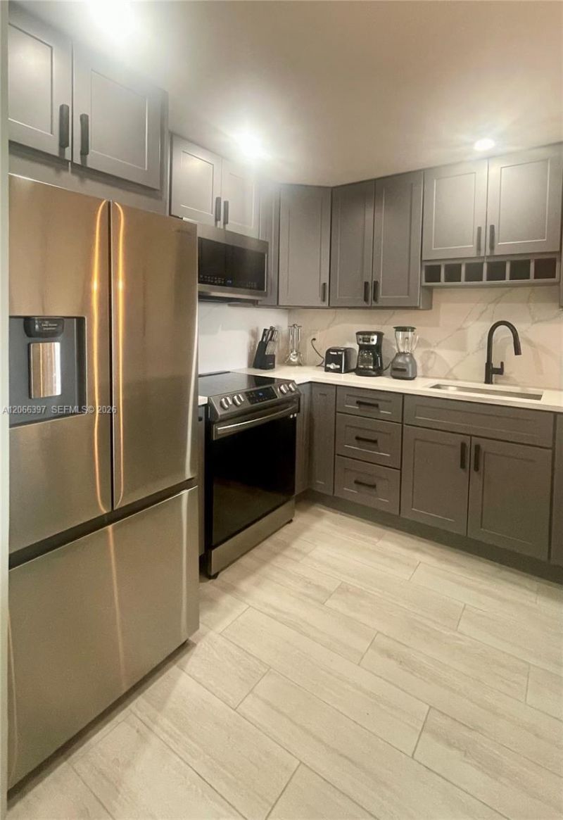 1800 N Andrews Ave , Unit 5D, Fort Lauderdale, FL 33311 Photo