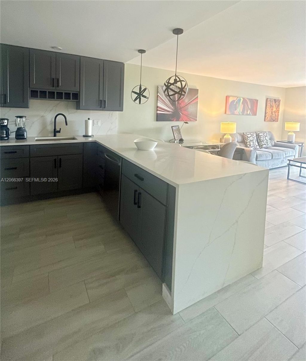 1800 N Andrews Ave , Unit 5D, Fort Lauderdale, FL 33311 Photo