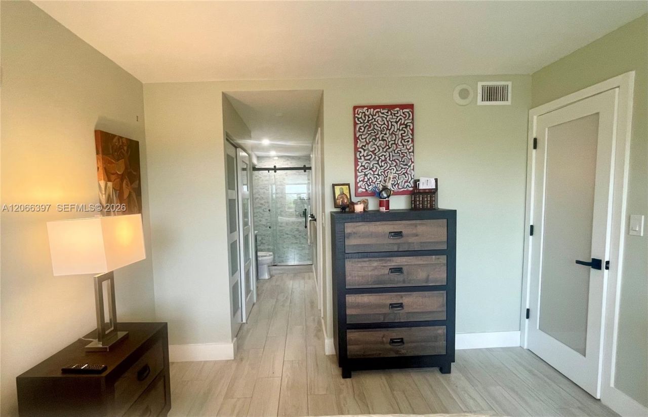 1800 N Andrews Ave , Unit 5D, Fort Lauderdale, FL 33311 Photo