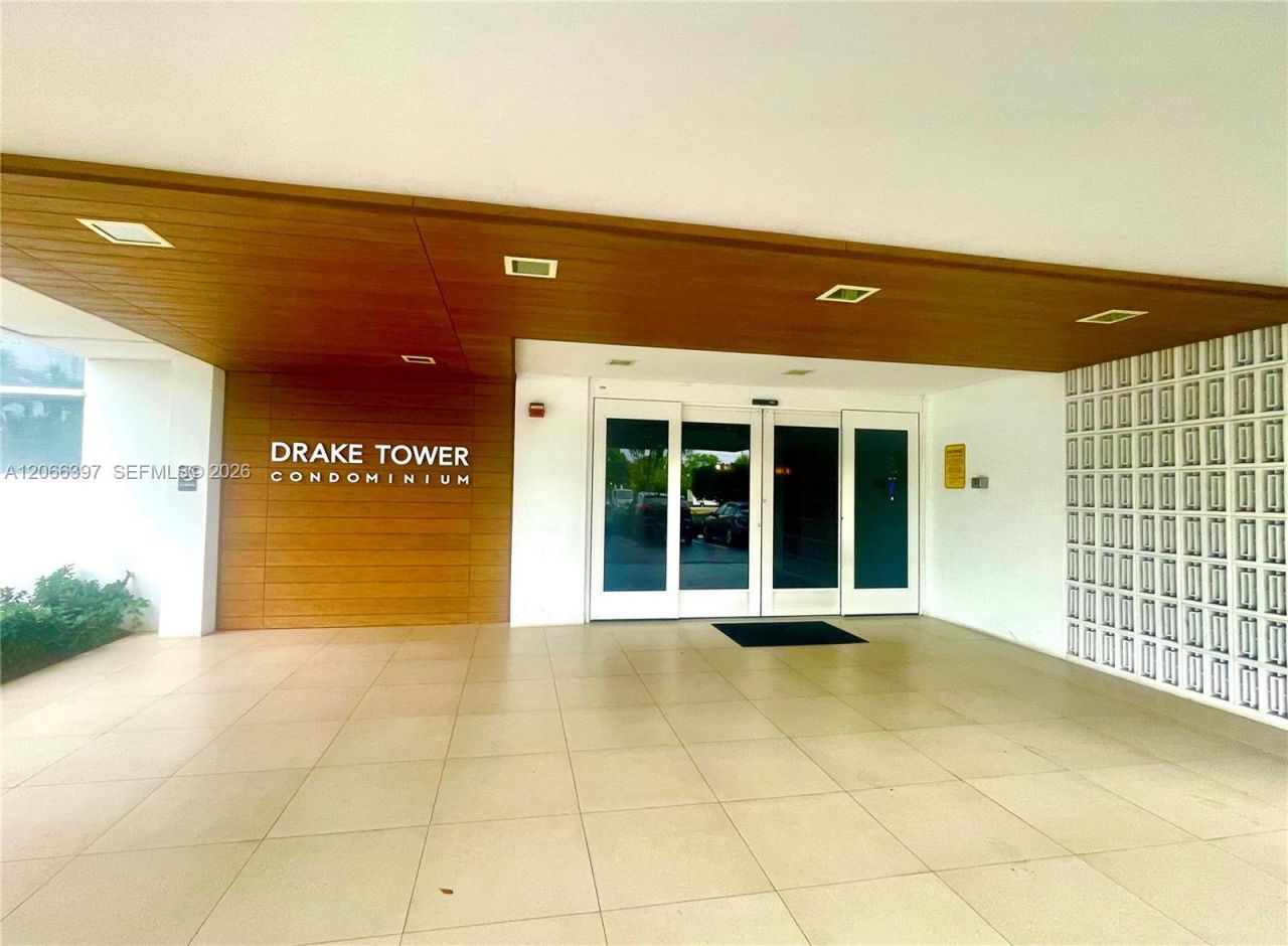 1800 N Andrews Ave , Unit 5D, Fort Lauderdale, FL 33311 Photo