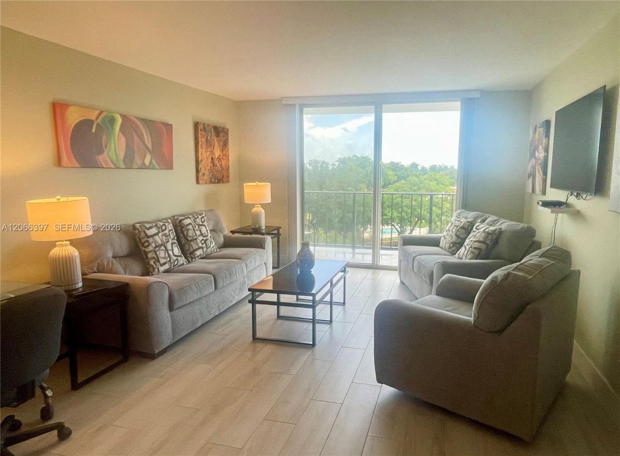 1800 N Andrews Ave , Unit 5D, Fort Lauderdale, FL 33311 Photo