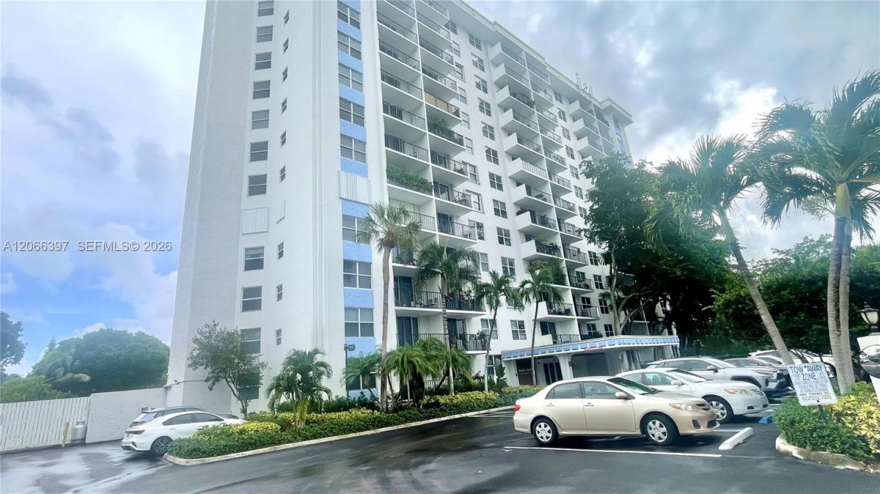 1800 N Andrews Ave , Unit 5D, Fort Lauderdale, FL 33311 Photo