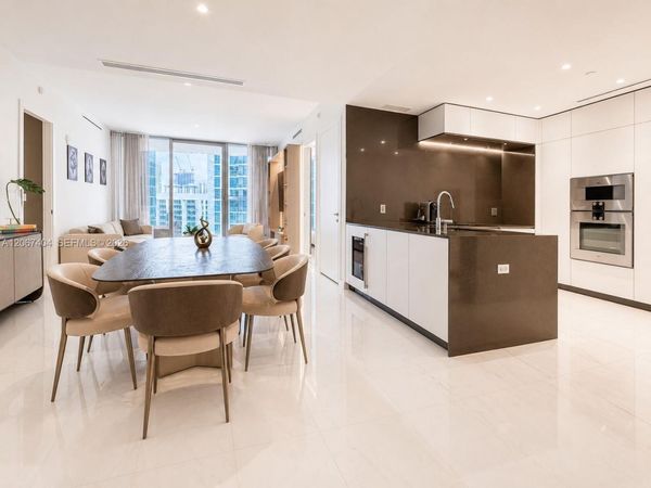 300 Biscayne Boulevard Way, Unit 2609W, Miami, FL 33131