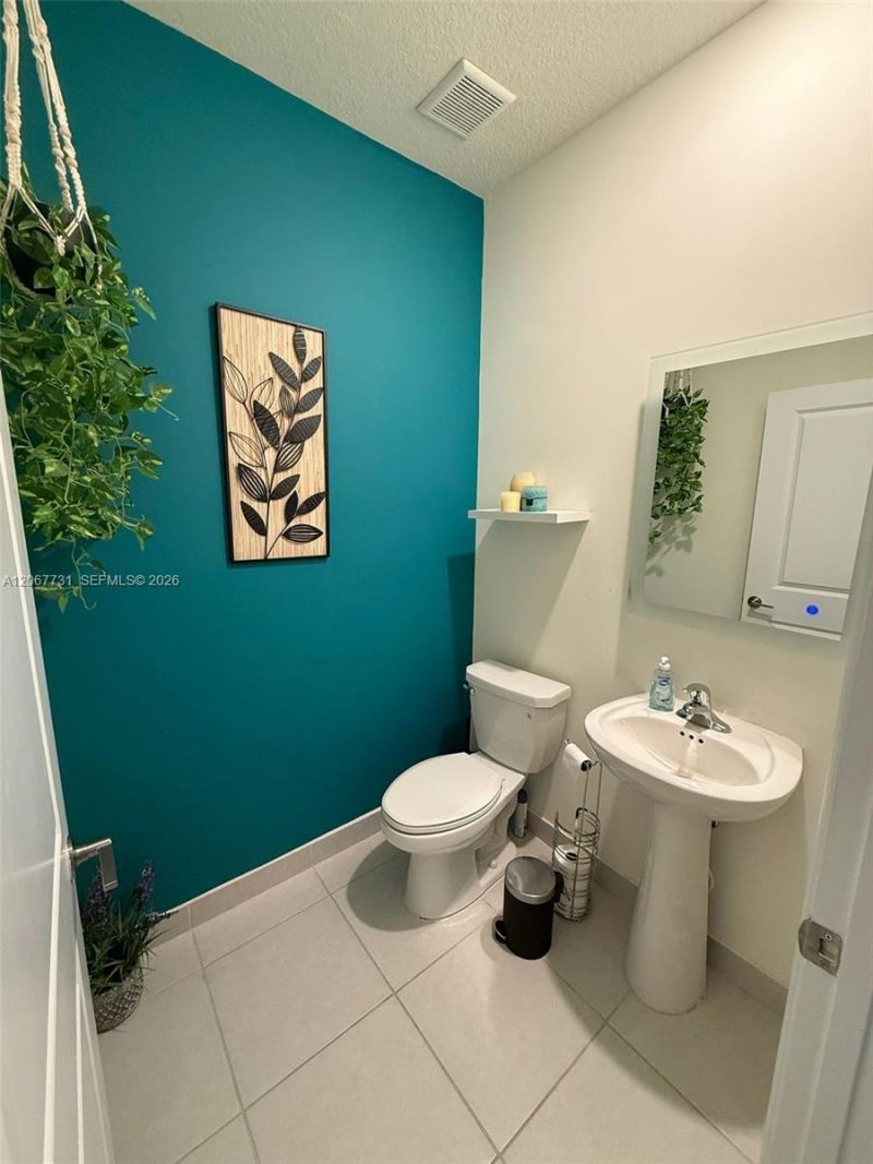 3382 W 112th St , Hialeah, FL 33018 Photo