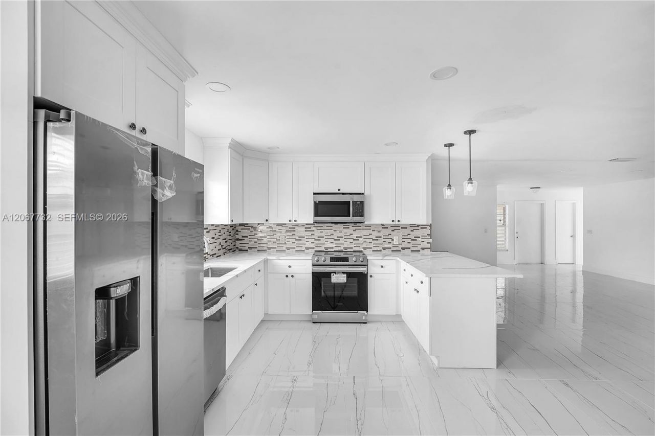 9242 SW 18th Rd , Boca Raton, FL 33428 Photo