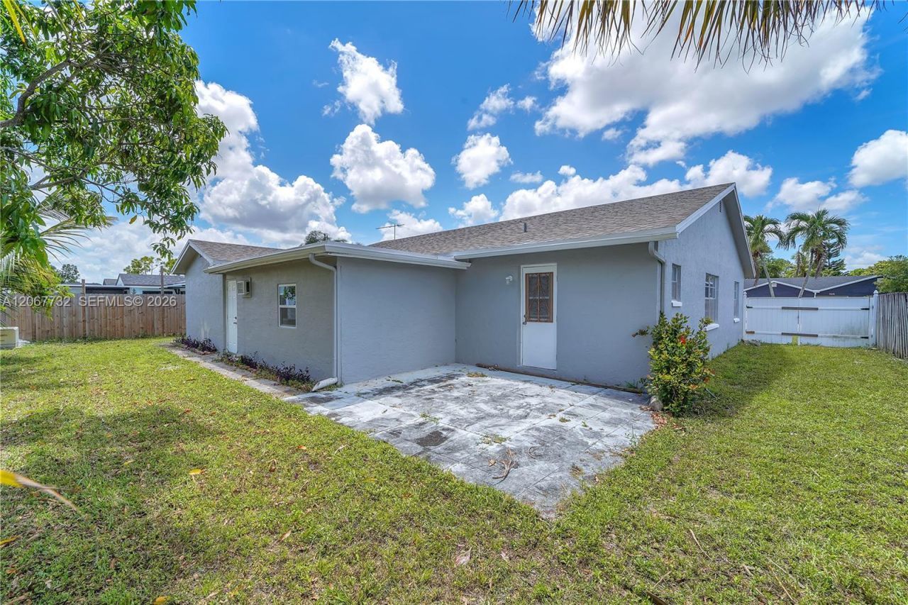 9242 SW 18th Rd , Boca Raton, FL 33428 Photo