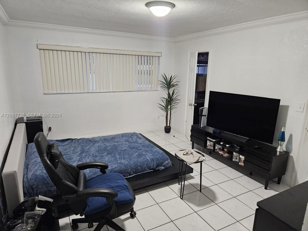 695 W 76th St, Hialeah, FL 33014 Photo
