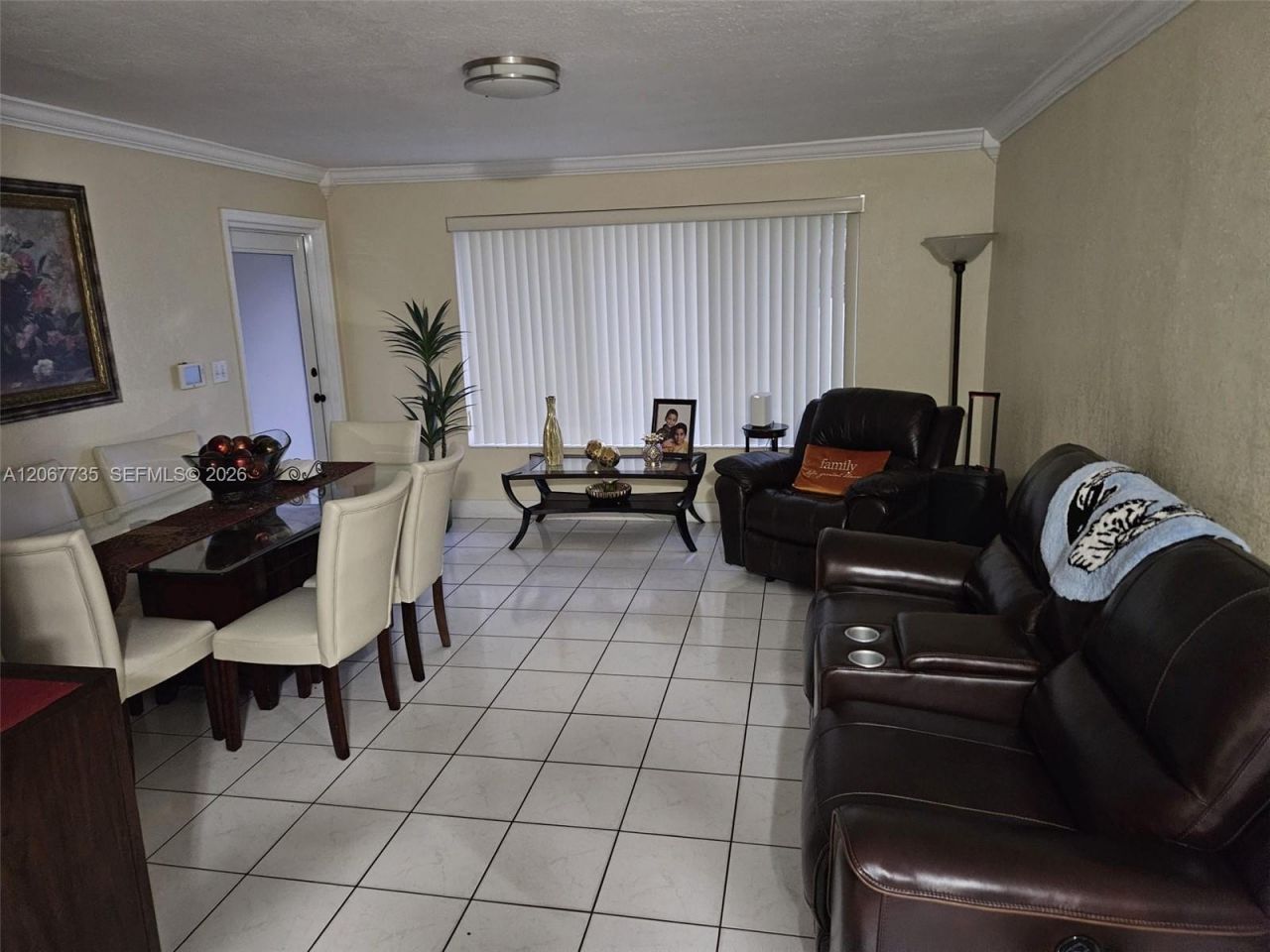 695 W 76th St, Hialeah, FL 33014 Photo