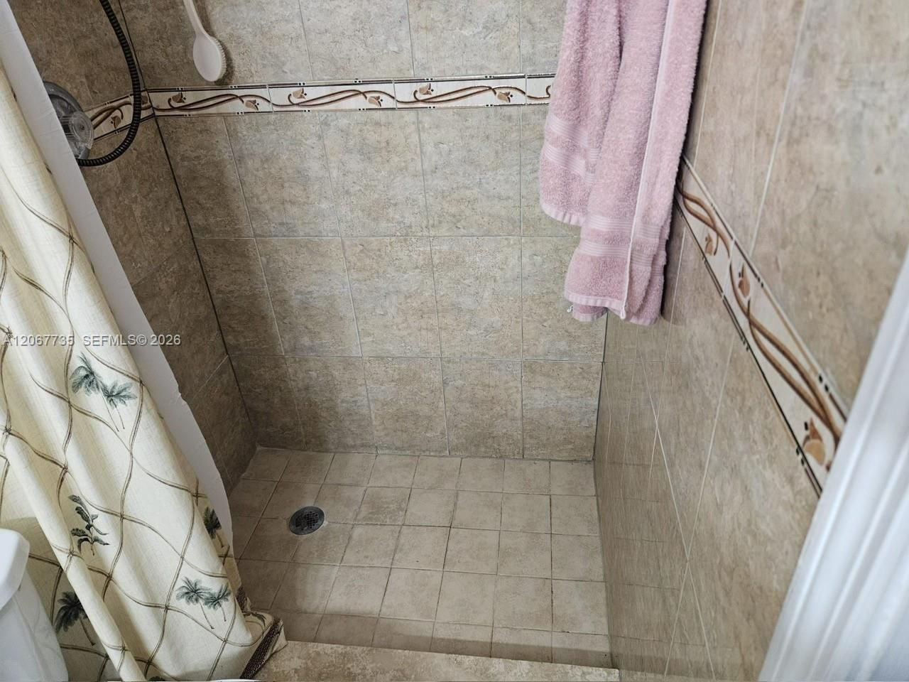 695 W 76th St, Hialeah, FL 33014 Photo