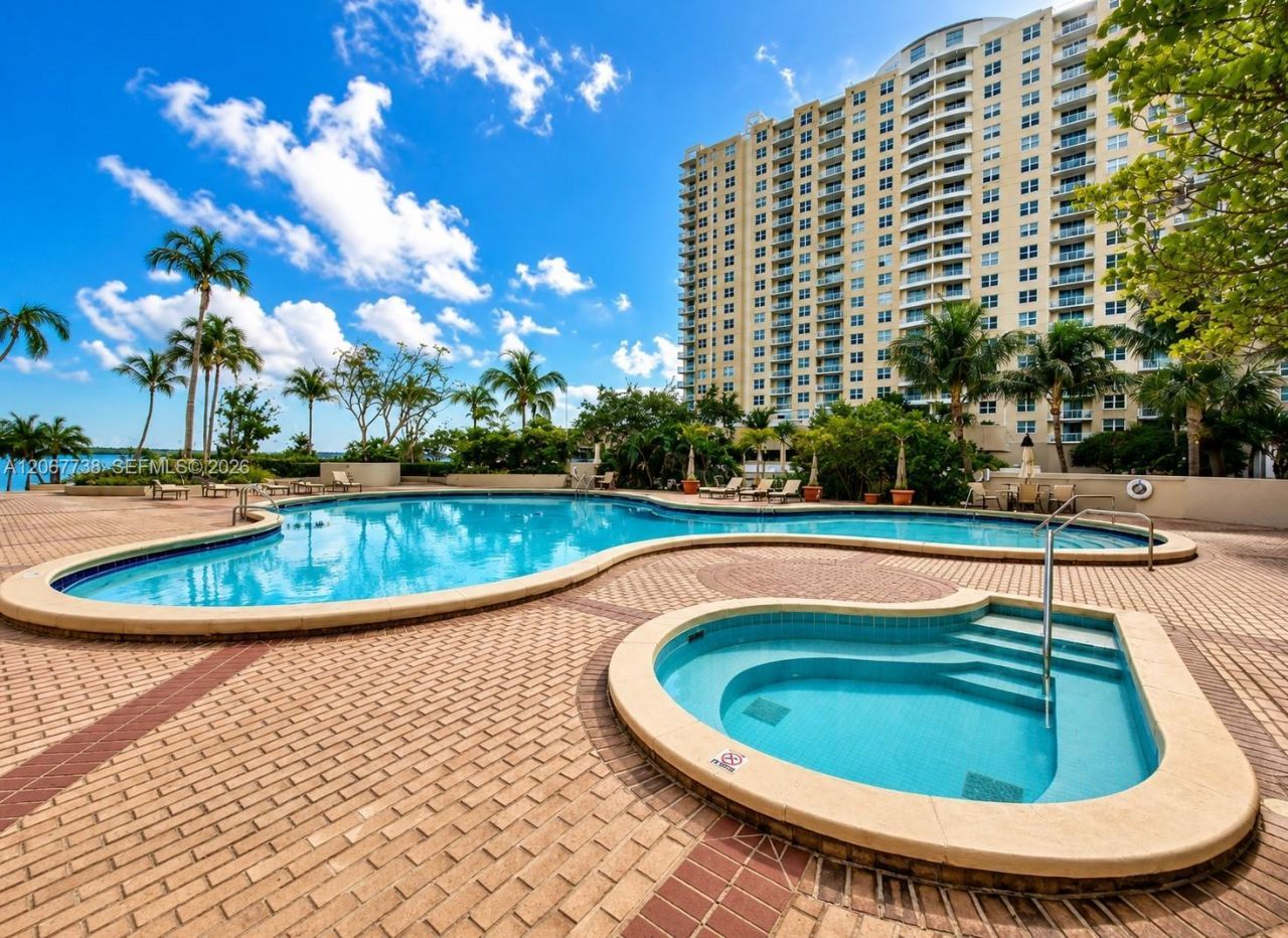 520 Brickell Key Dr, Unit A1710, Miami, FL 33131 Photo