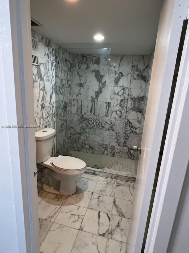 2333 Brickell Ave , Unit 307, Miami, FL 33129 Photo