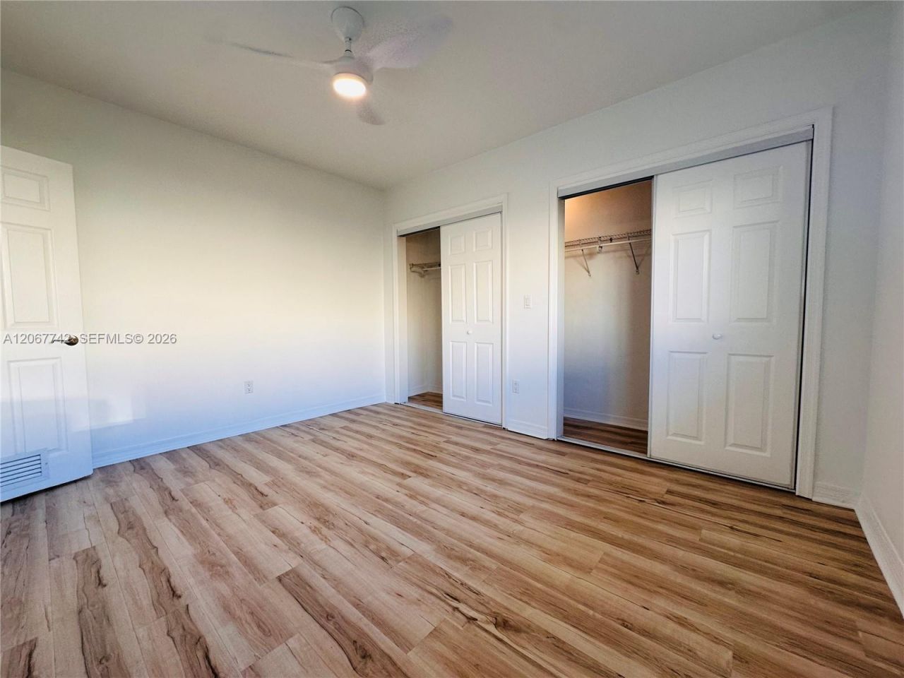946 Bay Dr , Unit 12, Miami Beach, FL 33141 Photo