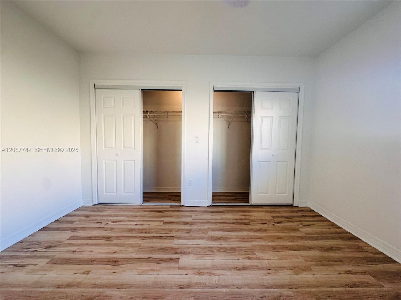 946 Bay Dr , Unit 12, Miami Beach, FL 33141 Photo