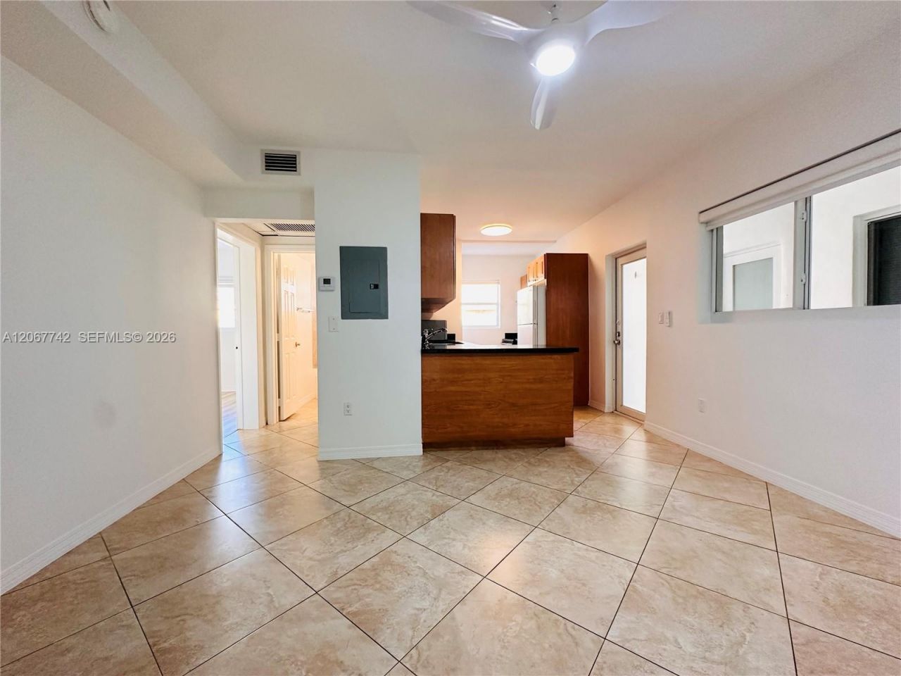 946 Bay Dr , Unit 12, Miami Beach, FL 33141 Photo