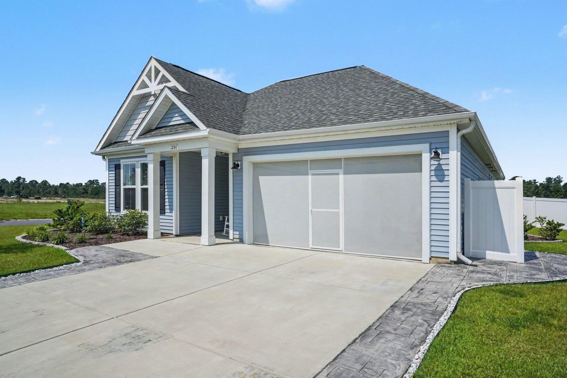 1201 Witch Hazel Way Photo 4