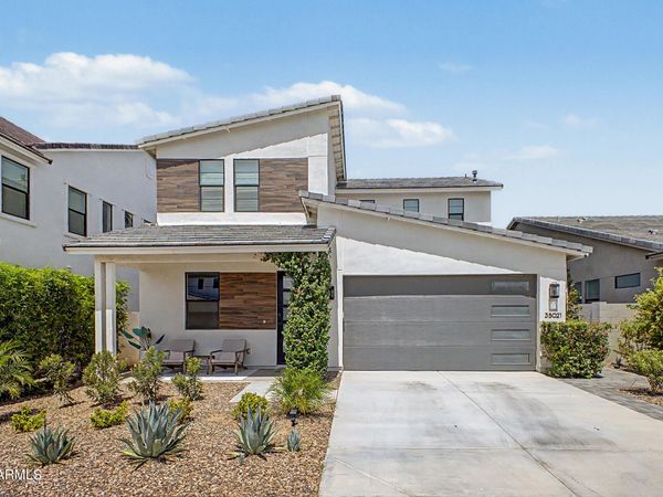 35021 N BARREL Road, San Tan Valley, AZ 85144