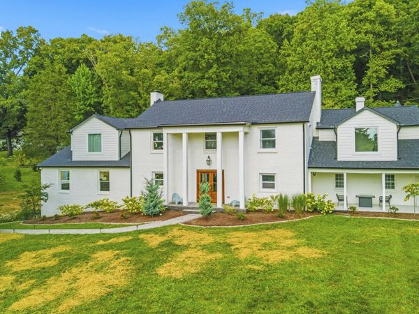 2704 Lakewood Lane, Knoxville, TN 37921