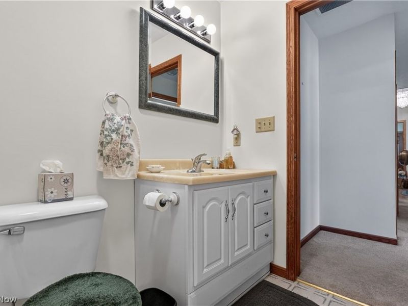 341 W Cedar Street, Jefferson, OH 44047 Photo 12