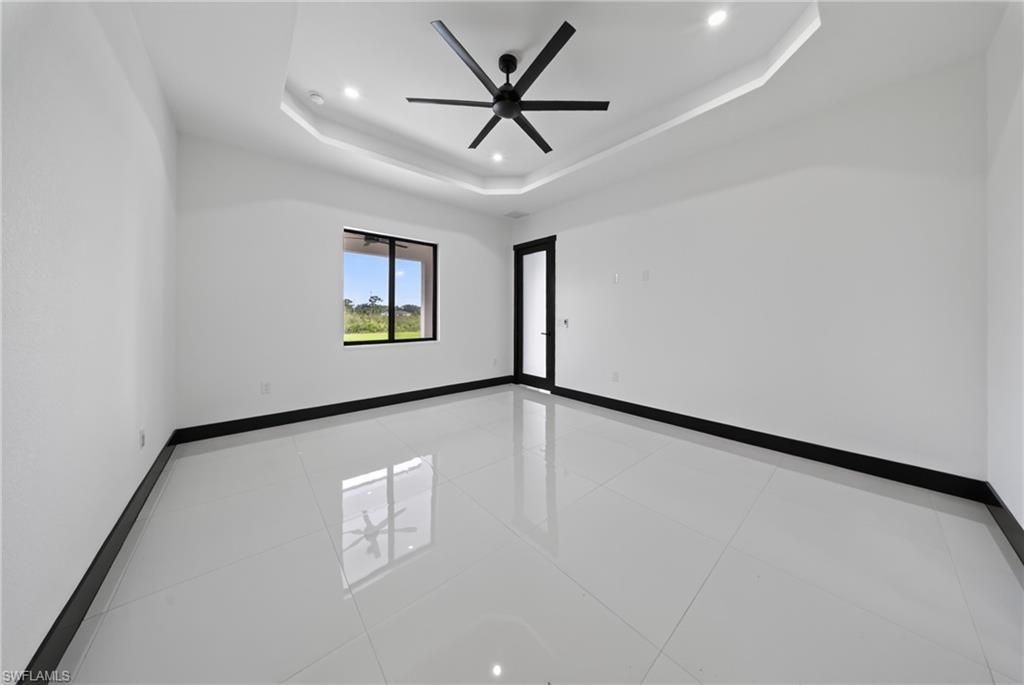 618 Wells Ave, Lehigh Acres, FL 33972 Photo
