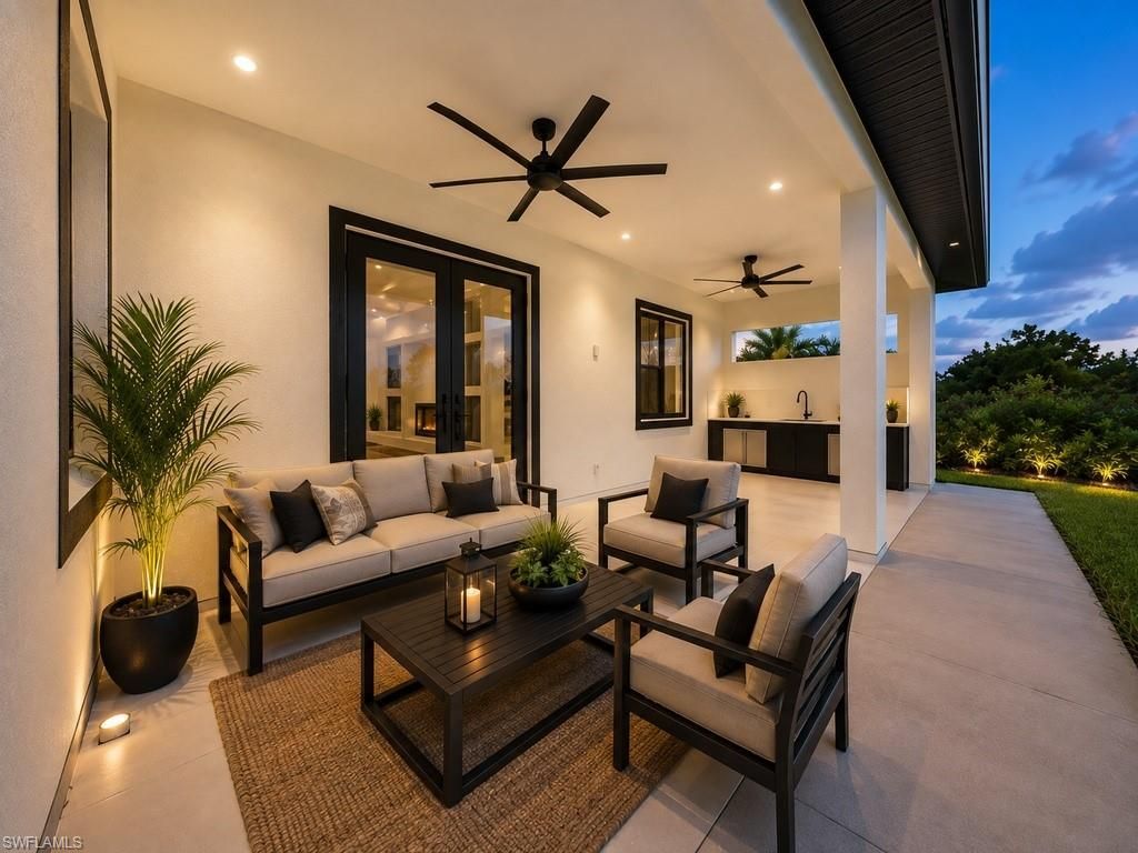 618 Wells Ave, Lehigh Acres, FL 33972 Photo