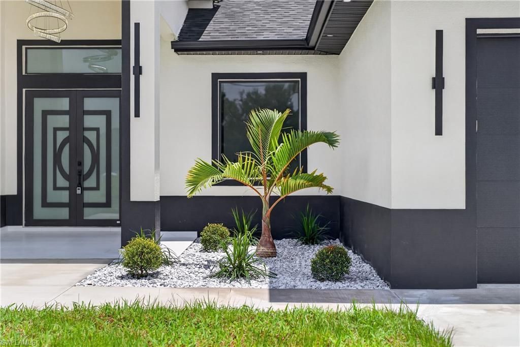 618 Wells Ave, Lehigh Acres, FL 33972 Photo
