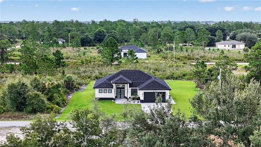 618 Wells Ave, Lehigh Acres, FL 33972 Photo